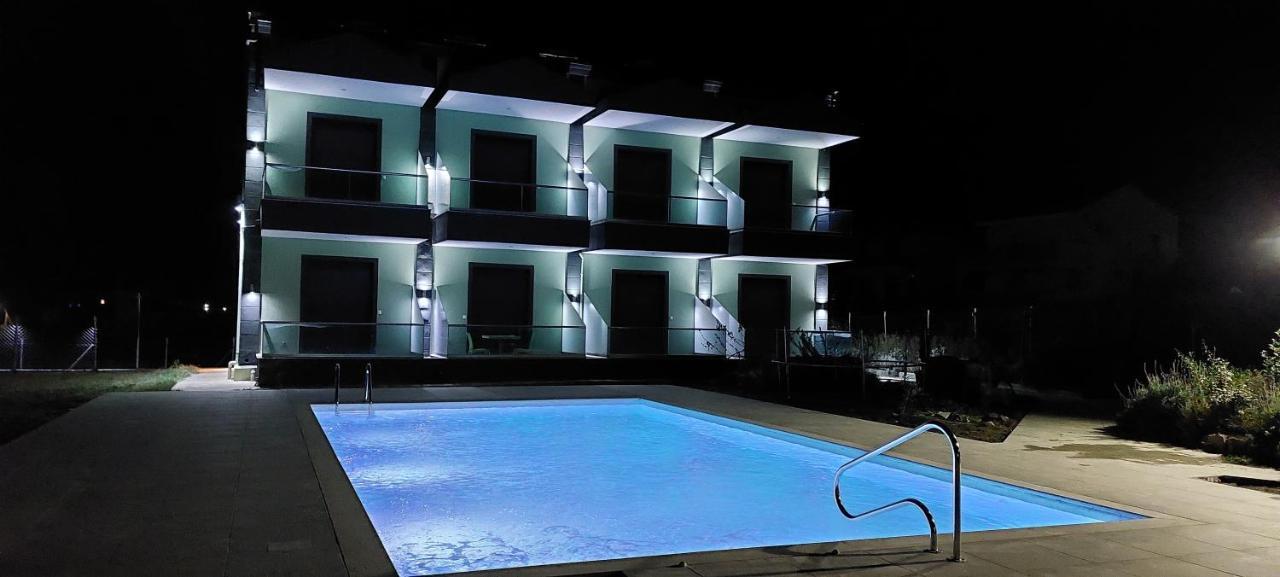 Paramithi Luxury Apartments 尼基季 外观 照片