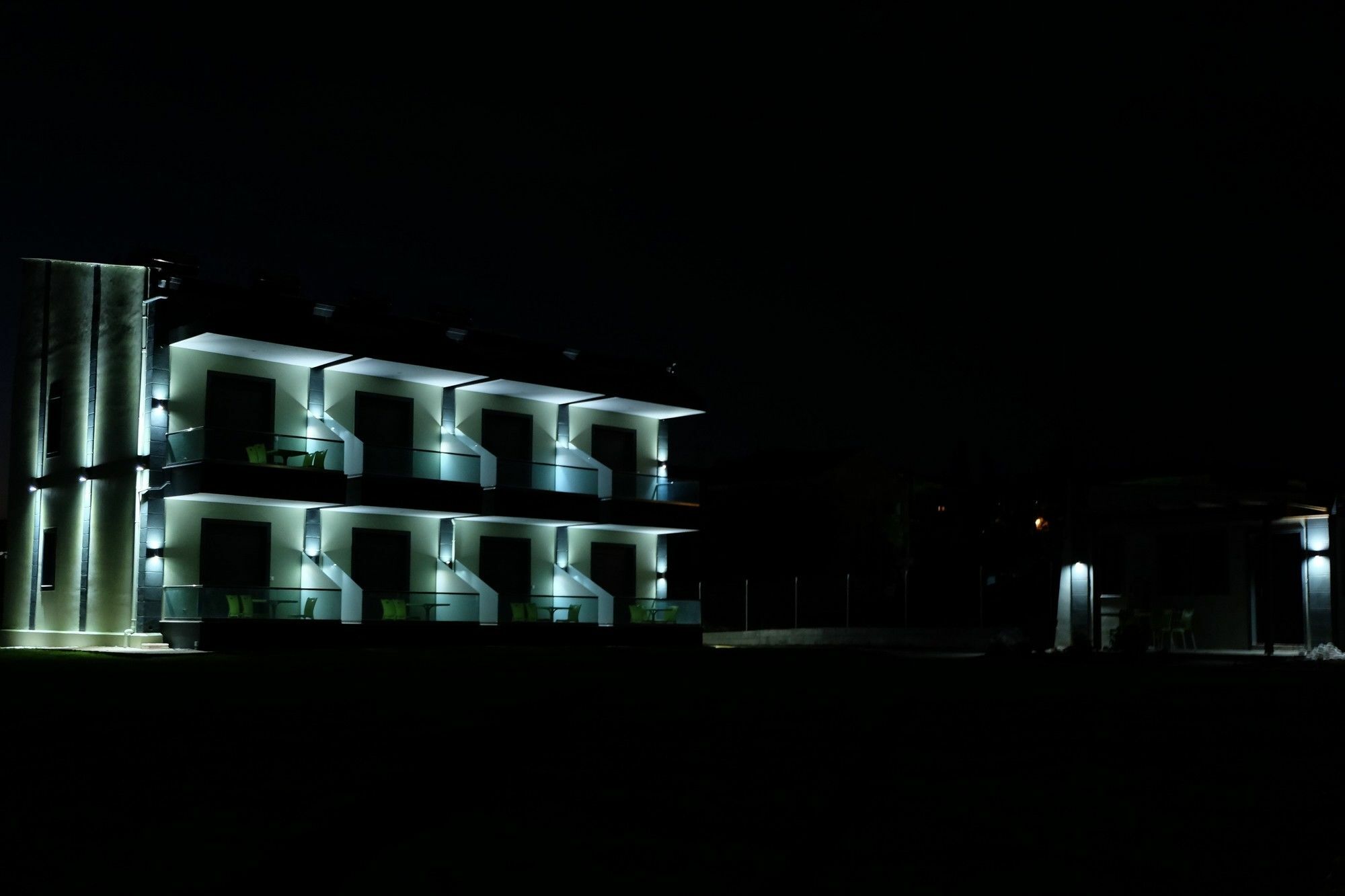 Paramithi Luxury Apartments 尼基季 外观 照片
