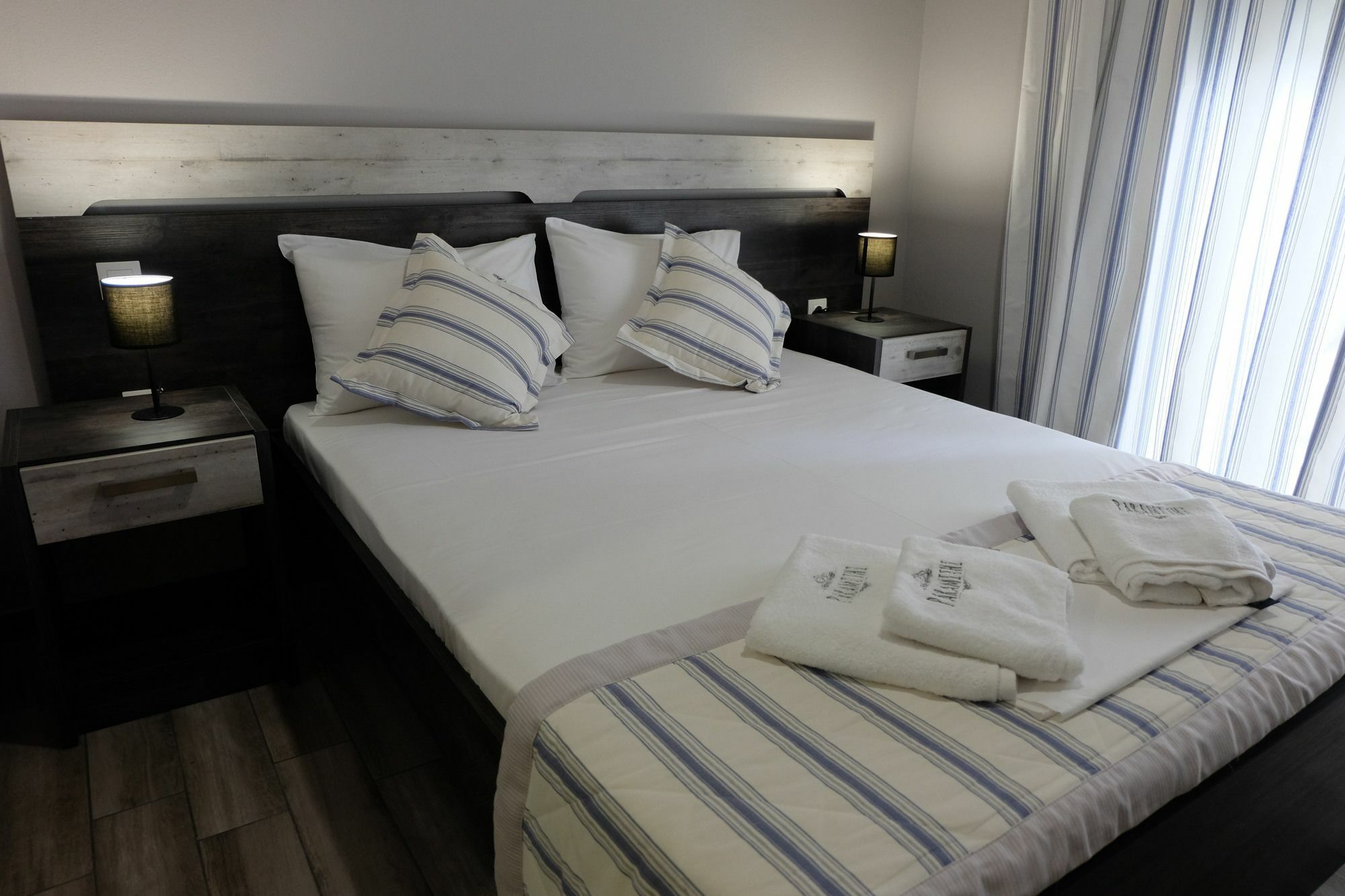 Paramithi Luxury Apartments 尼基季 外观 照片